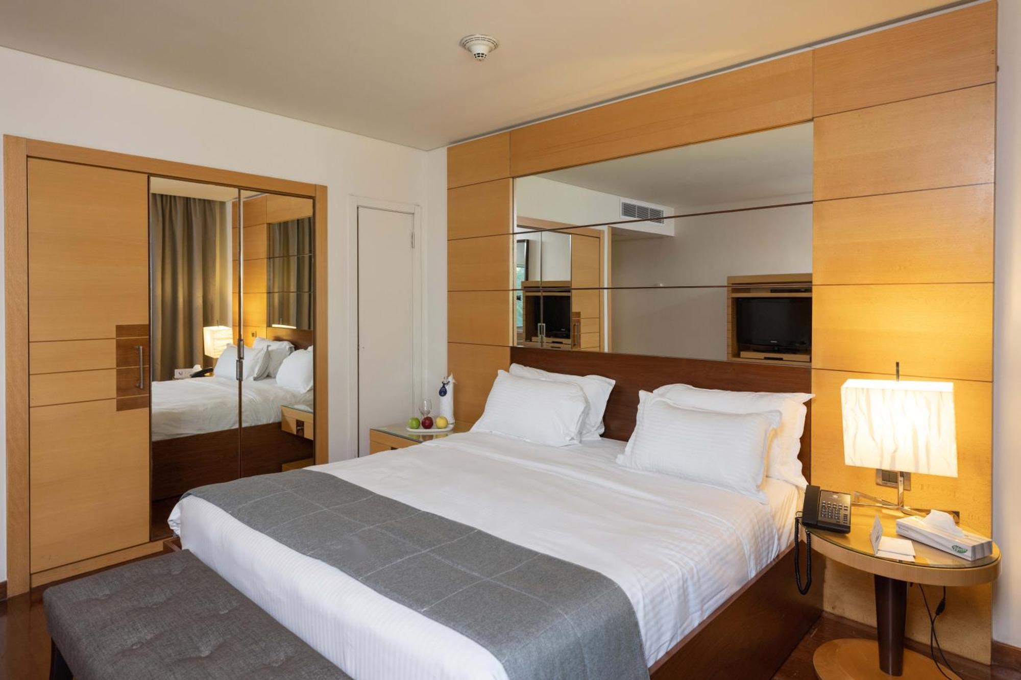 Coral Beach Hotel And Resort Beirut Eksteriør bilde